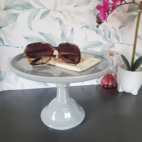 OASIS | Rhinestone Sunglasses in Tortoise Shell NWT - Picture 3 of 16